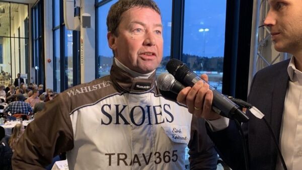 På ferie, ble lagt ned og advarsel