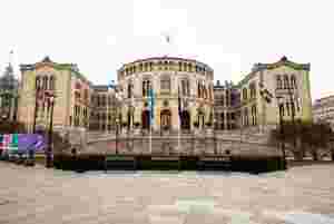 Klare for å innta Stortinget