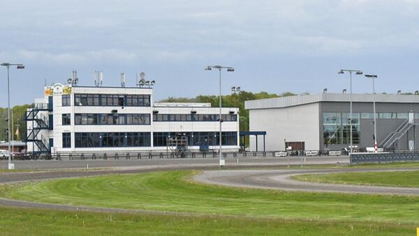 2,2 millioner i pluss