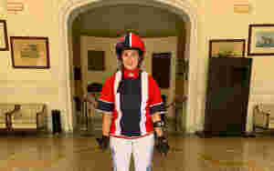 Grei start for Tina