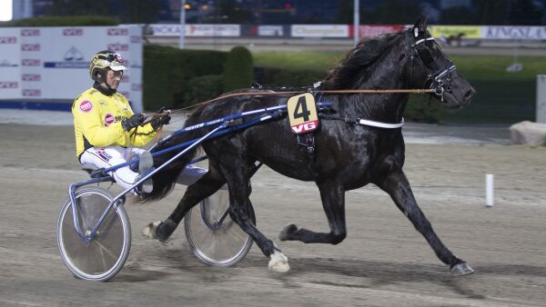 Bankeren runder alle til slutt.