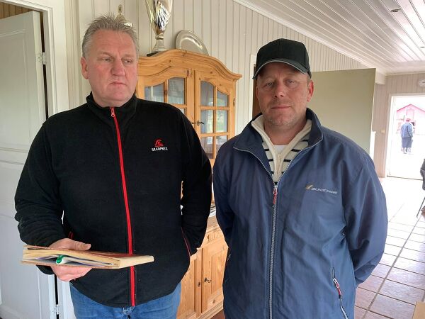 Banket hesten i løpet foran publikum