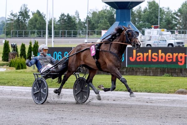 - Normalt skal hun jo besvime 400 igjen