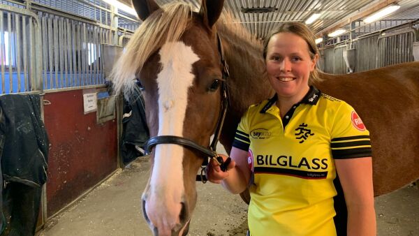 Bedring å spore for stallansatte