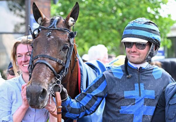 Susanne må belage seg på en ny tur til Elitloppet