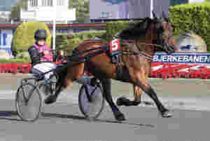 - Nyter fortsatt seieren
