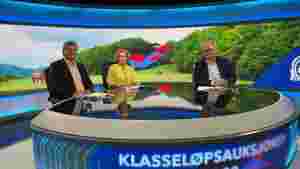 Presenterer hestene