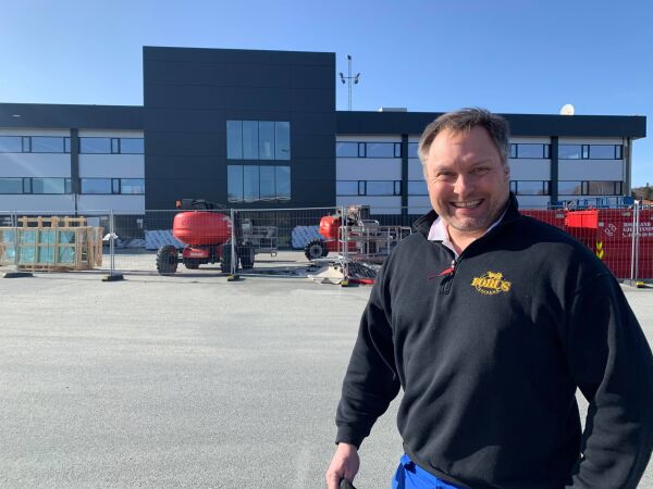 - Jeg åpner opp jeg