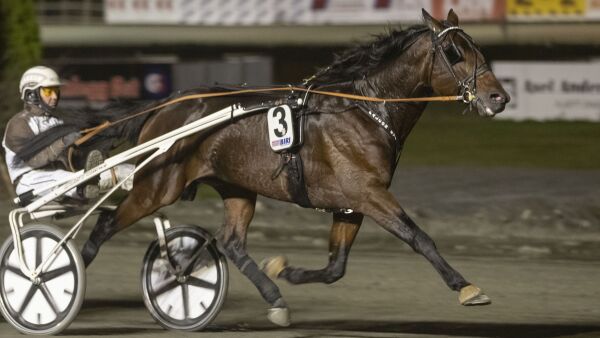 Falcon Eye med full kontroll