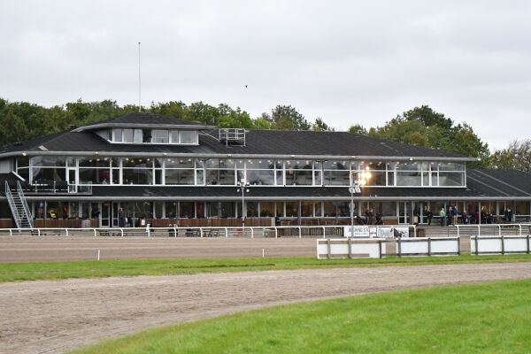Verken drive-in trav eller restauranter