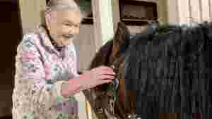 Magnhild (96) savner starthestene