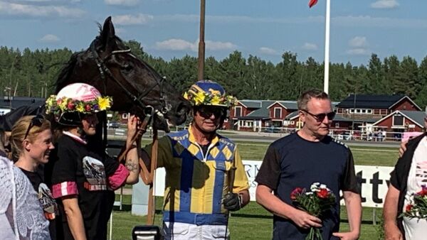 Folkets hest takket for seg