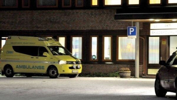 - Huden og muskelen sprakk inn til beinet
