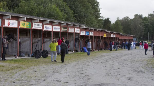 Håper på penger til forbundene