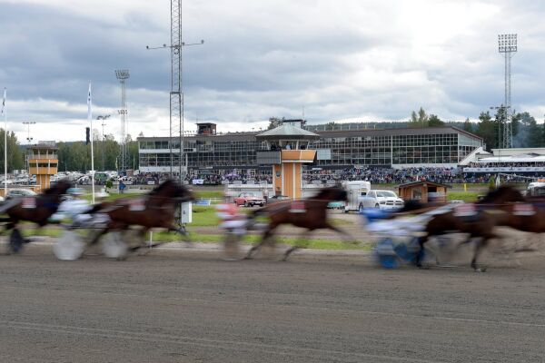17,45 mill i storspillene