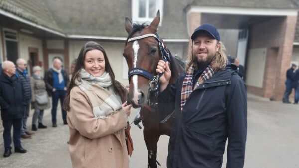 Siste verset for Looking Superb