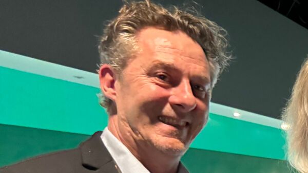 - Ta det opp direkte med meg