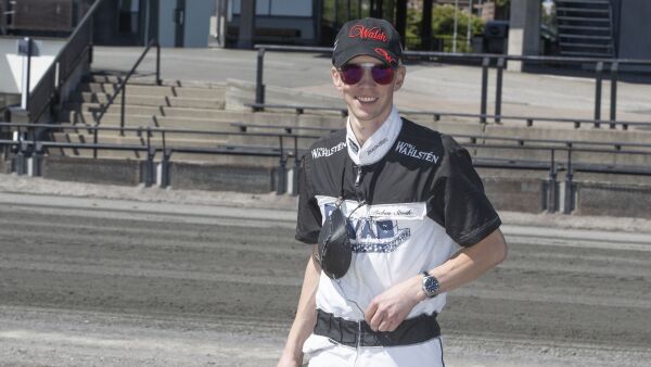 - Hvis jeg flytter hjem til Norge har jeg nok sluttet med hest