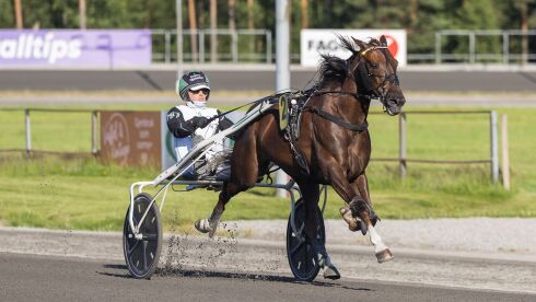 Åpnet kvelden med dobbeltseier