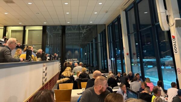 Advarer travparkens spisested