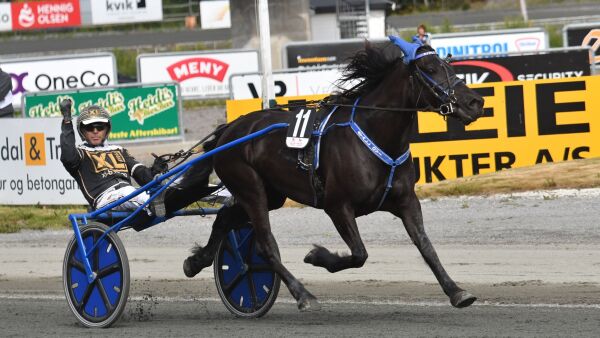 – Far har alltid sett meg og gitt meg muligheter