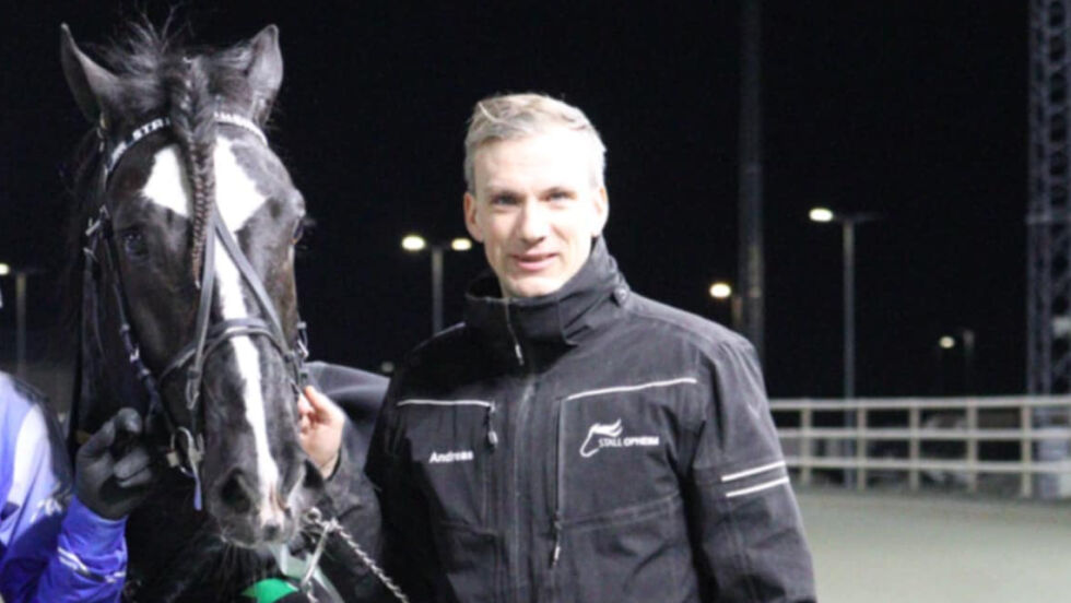 Andreas Opheim opplevde marerittet da hengeren med Briskeby Pilen blåste av veien på vei hjem fra Varig Orkla Arena natt til søndag.
 Foto: SDT-foto