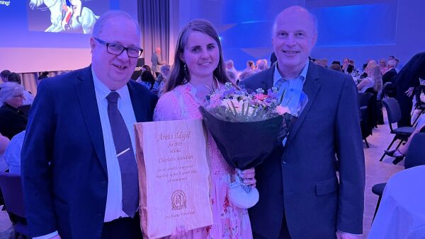 Satte pris på Charlotte, Bjørn, Petter, Egon og Trømborg