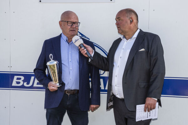 Her er travets kjendisliste